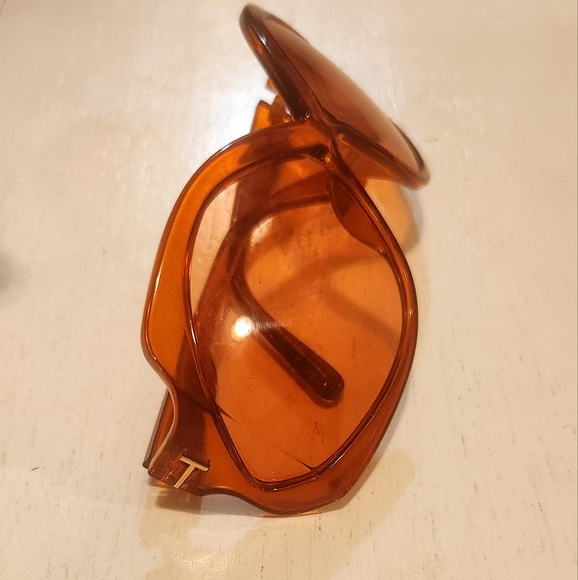 Tom Ford Orange Oversized Sunglasses - Picture 8 of 9